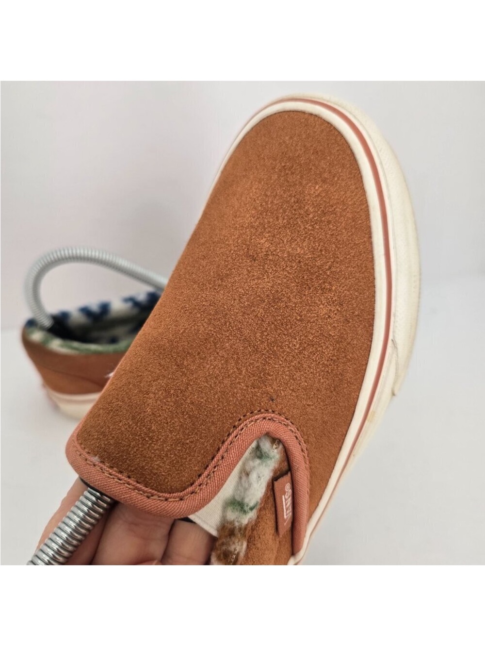 Vans | Classic tan brown suede granola low-top sneakers | WMS 7
